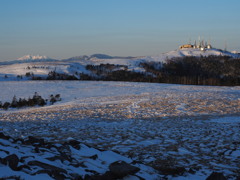 御嶽山と電波塔