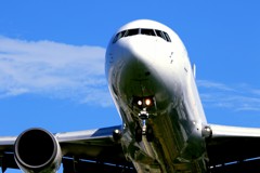 B777