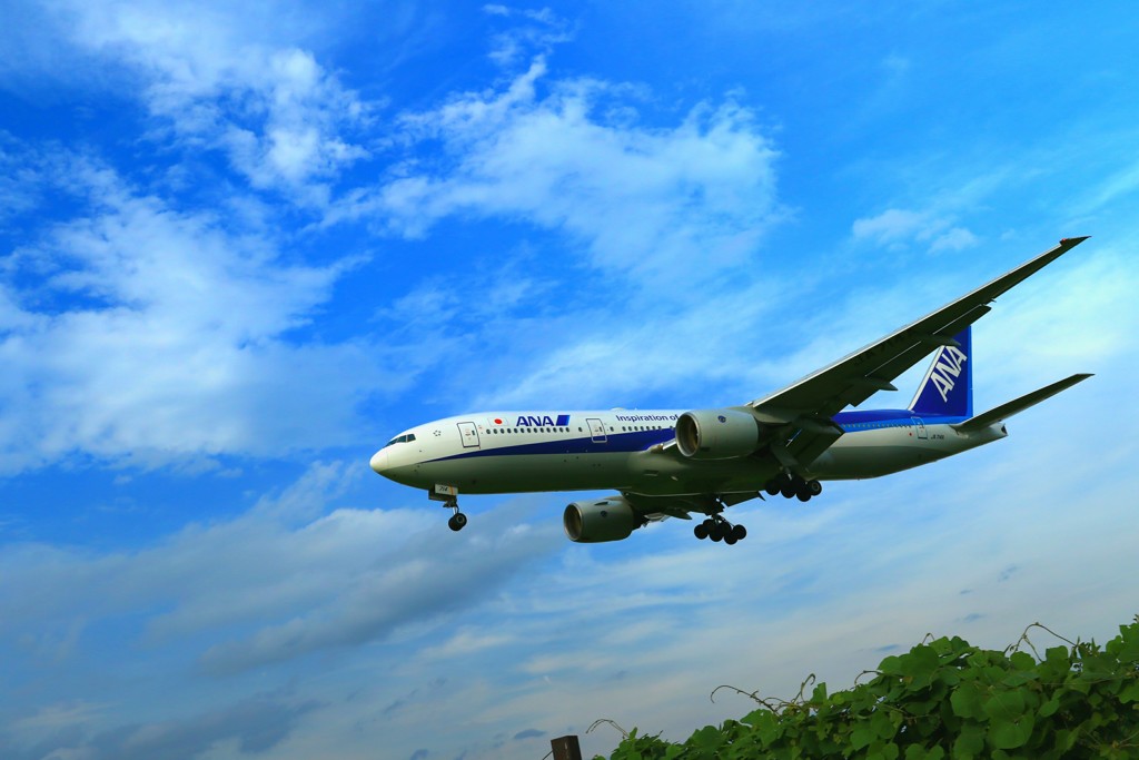 B777