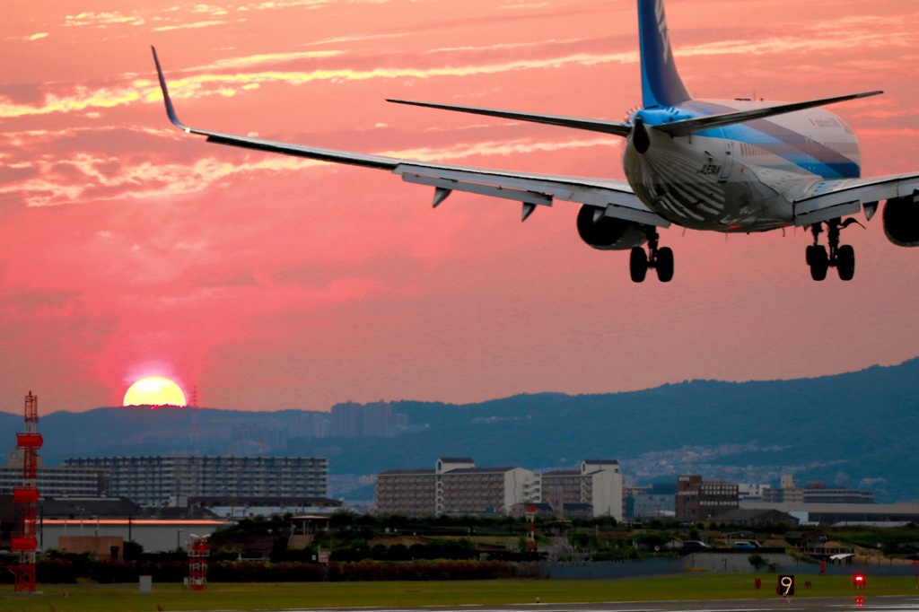 夕焼け　737