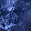 凍った滝