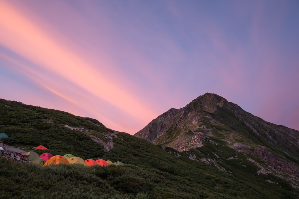 夕暮れの北岳