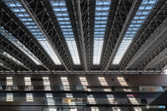 光の帯 JR大阪駅大屋根