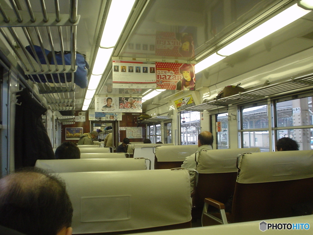 快速車内