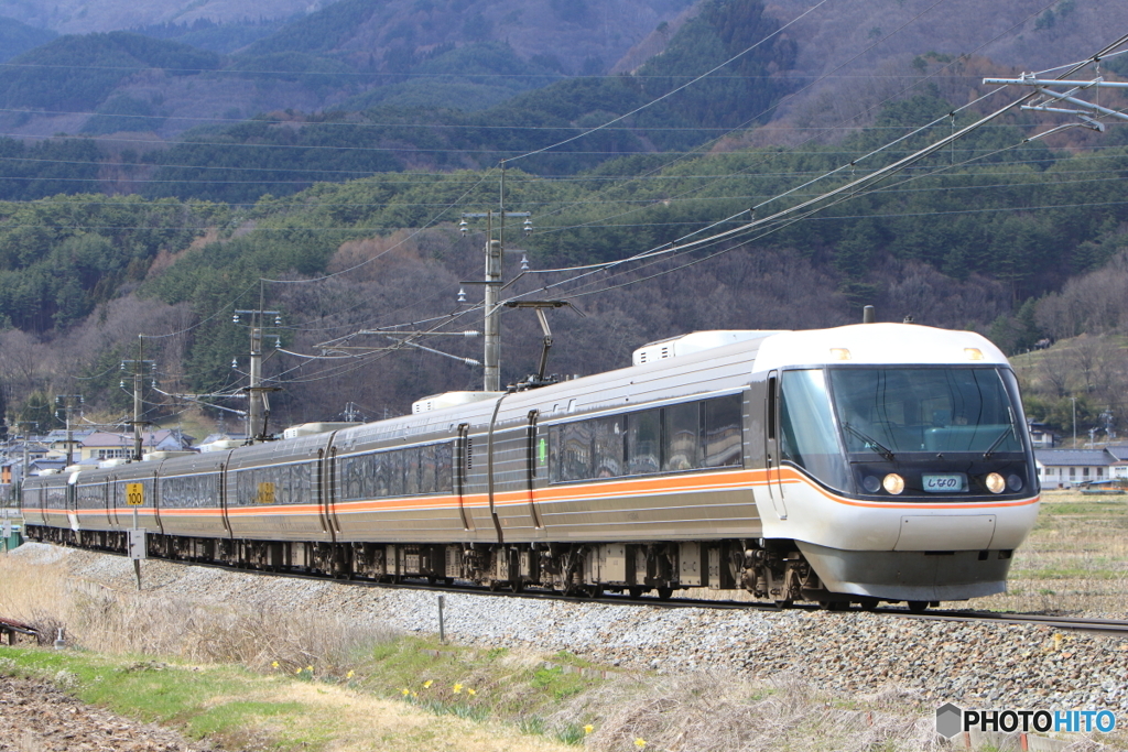 1009M