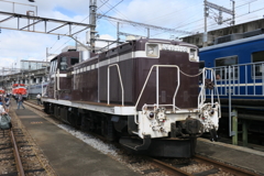DE10-1705