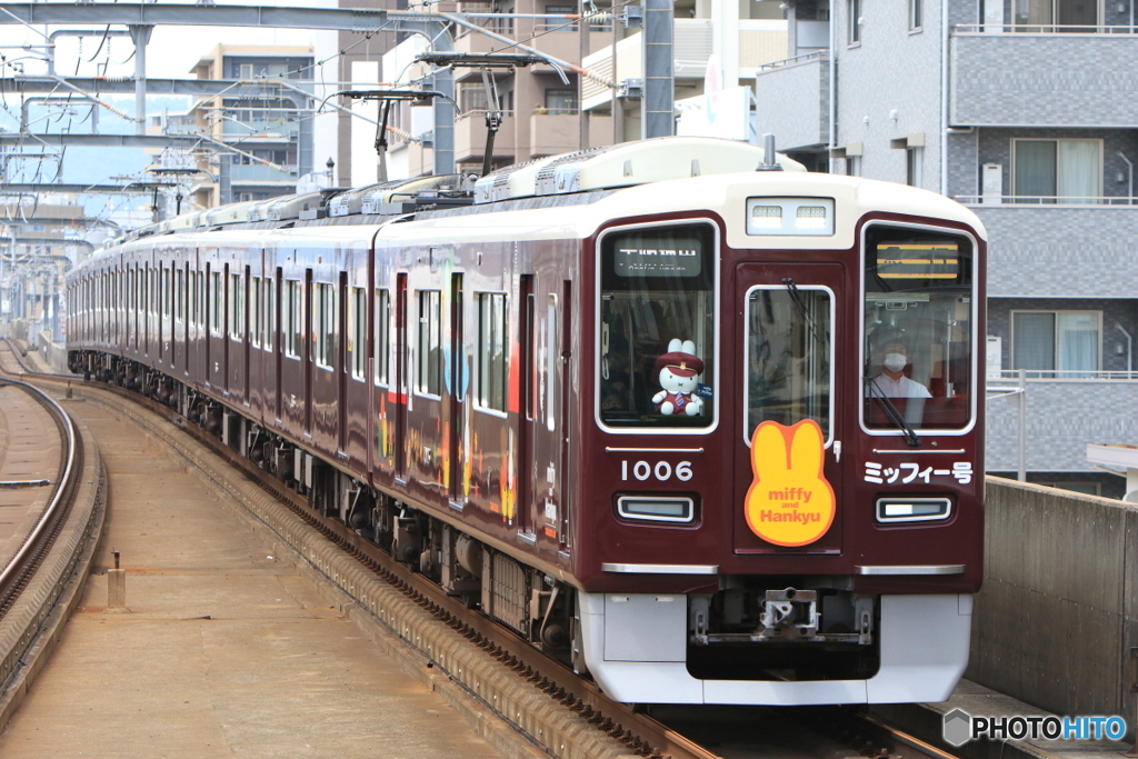 1006F