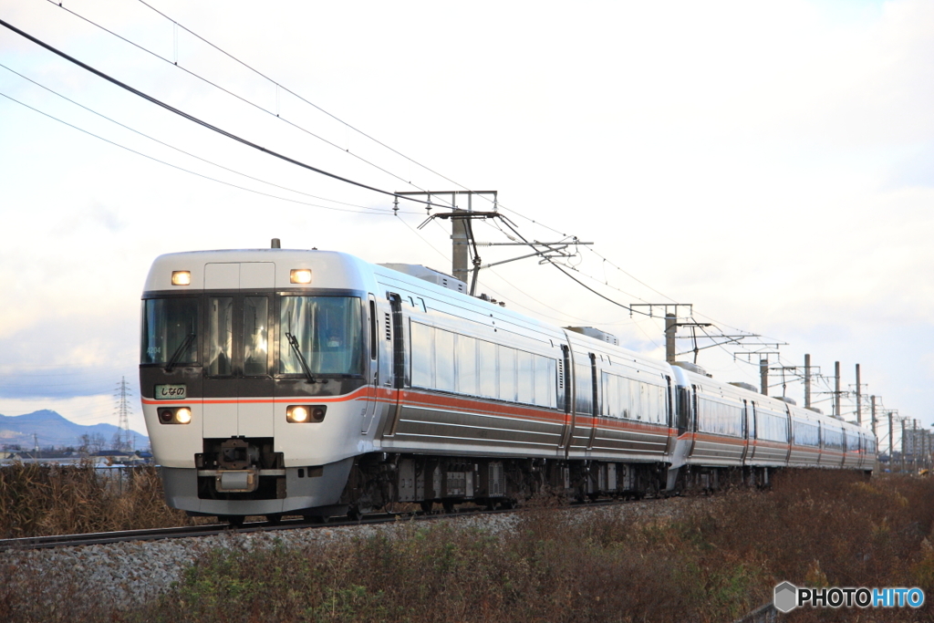 1018M