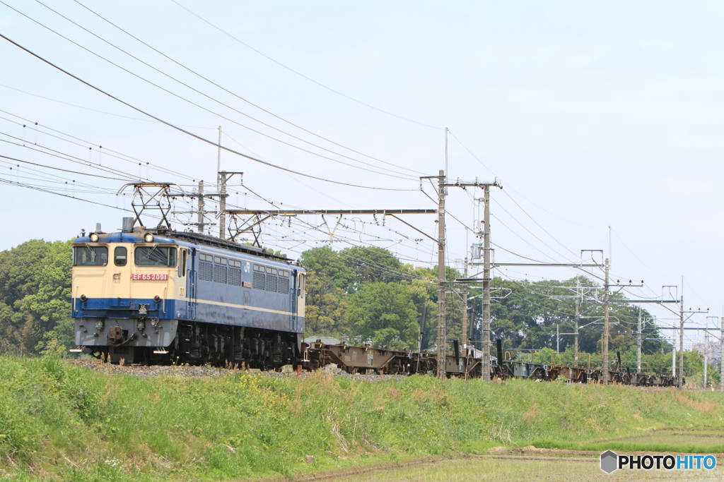 配8592
