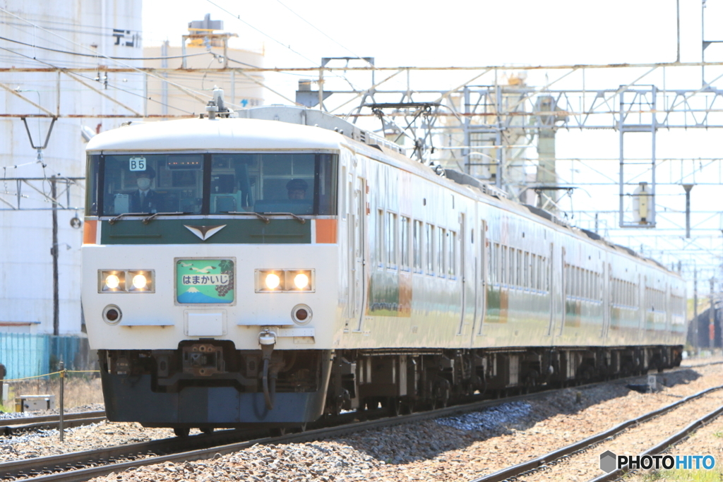 9086M