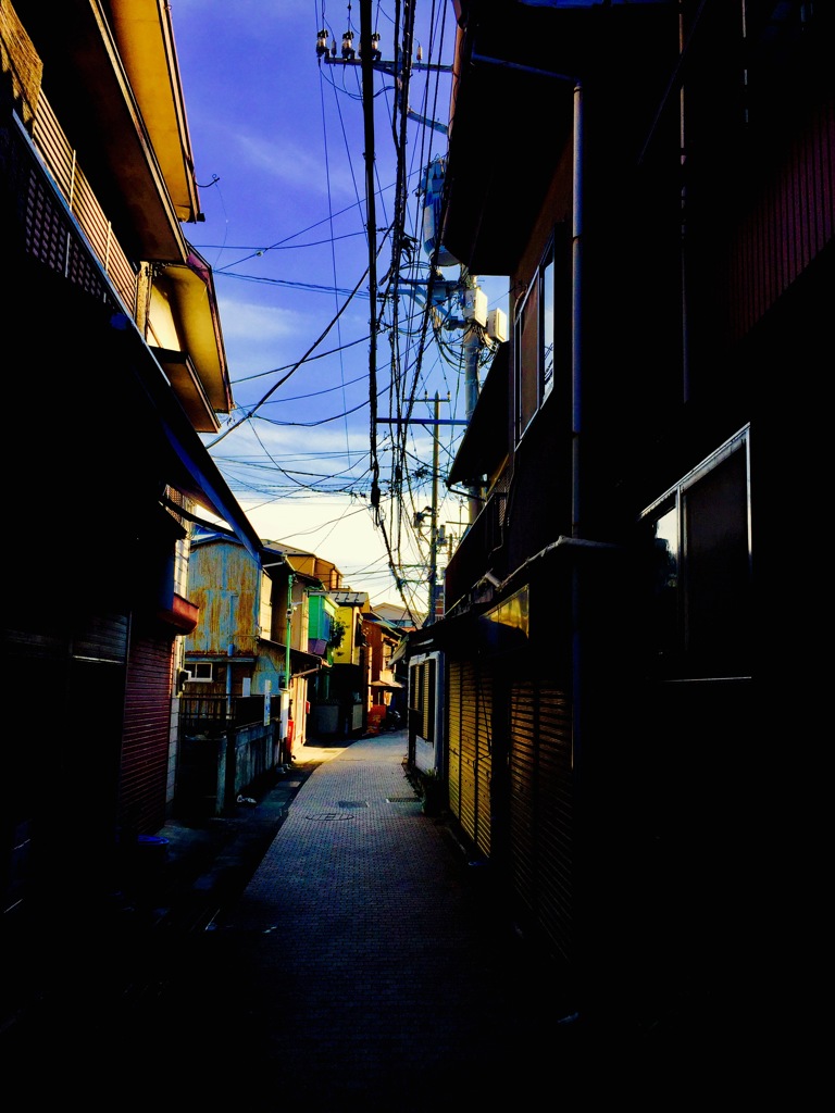 裏路地