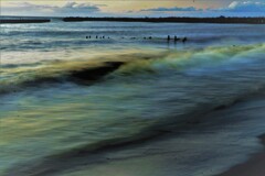 i石狩川河口の海