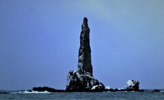 積丹ロ－ソク岩