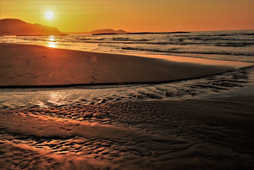 夕陽が泣いている♪