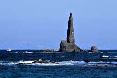 積丹ローソク岩