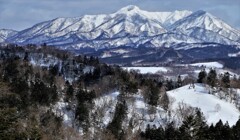 春が遅い冬景色