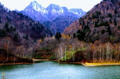 晩秋札幌湖と天狗岳