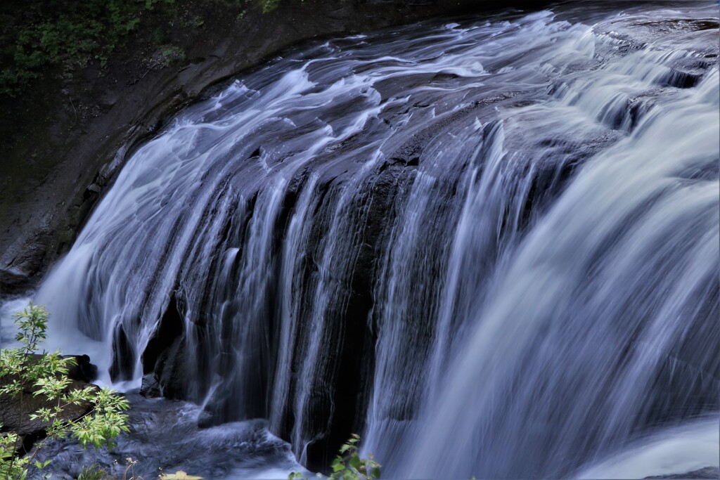 恵庭渓谷白扇の滝