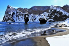 大黒岩とエビス岩