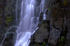雄冬白銀の滝（中段）