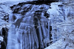 饗庭渓谷白扇の滝