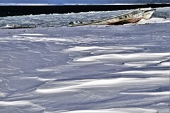 凍てつく石狩川河口