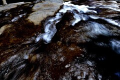 恵庭渓谷ラルマナイ川