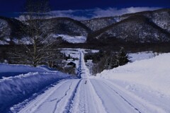 雪の坂道 雪の坂道