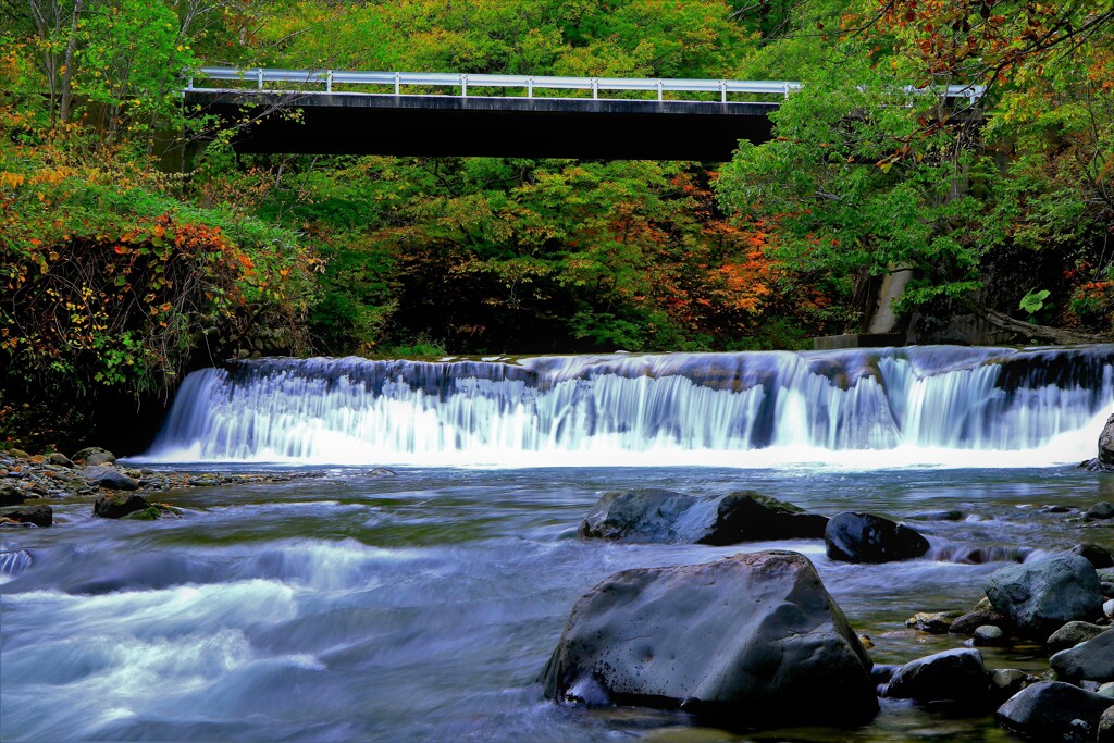 あ~あ川の流れのように♪　