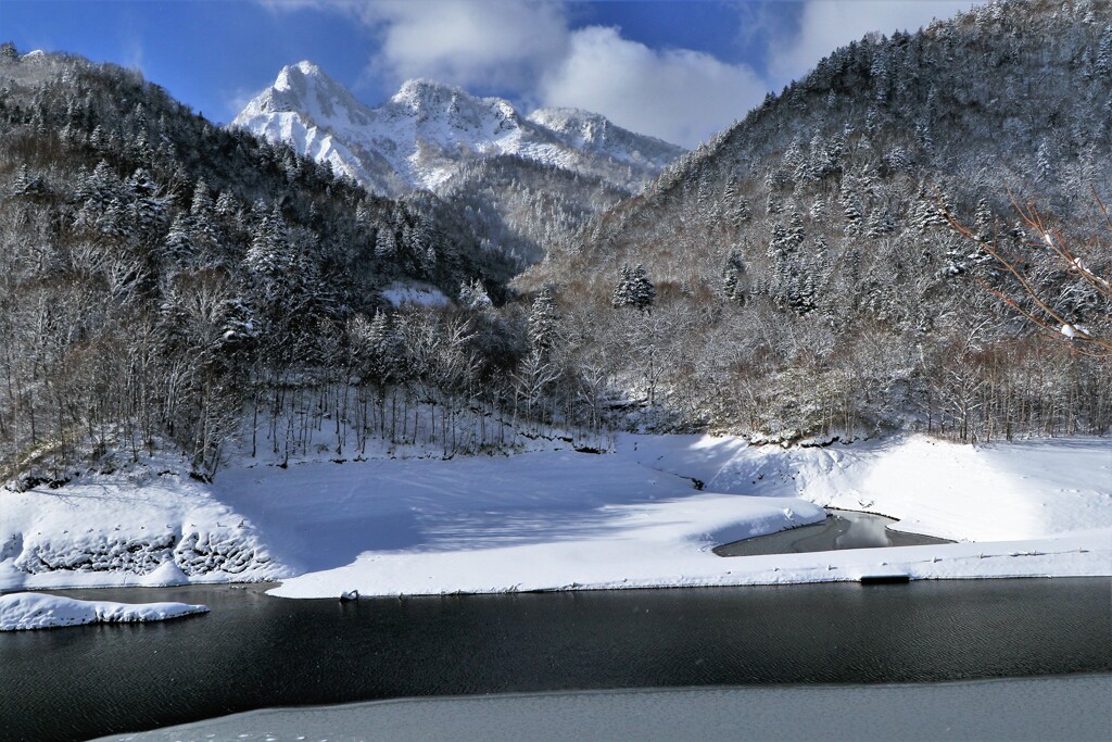 札幌湖と天狗岳