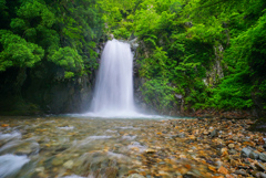 梅雨の晴れ間を狙って３  天正の滝