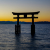 朝焼けの白髭神社