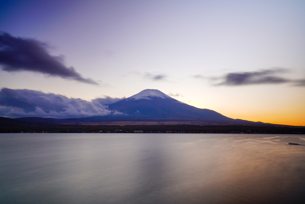 山中湖からの富士