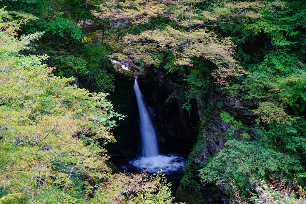 福島市滝巡り３  行人滝