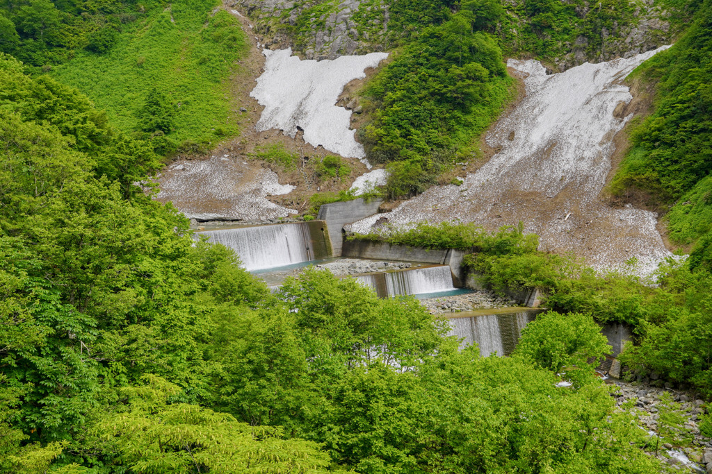称名川