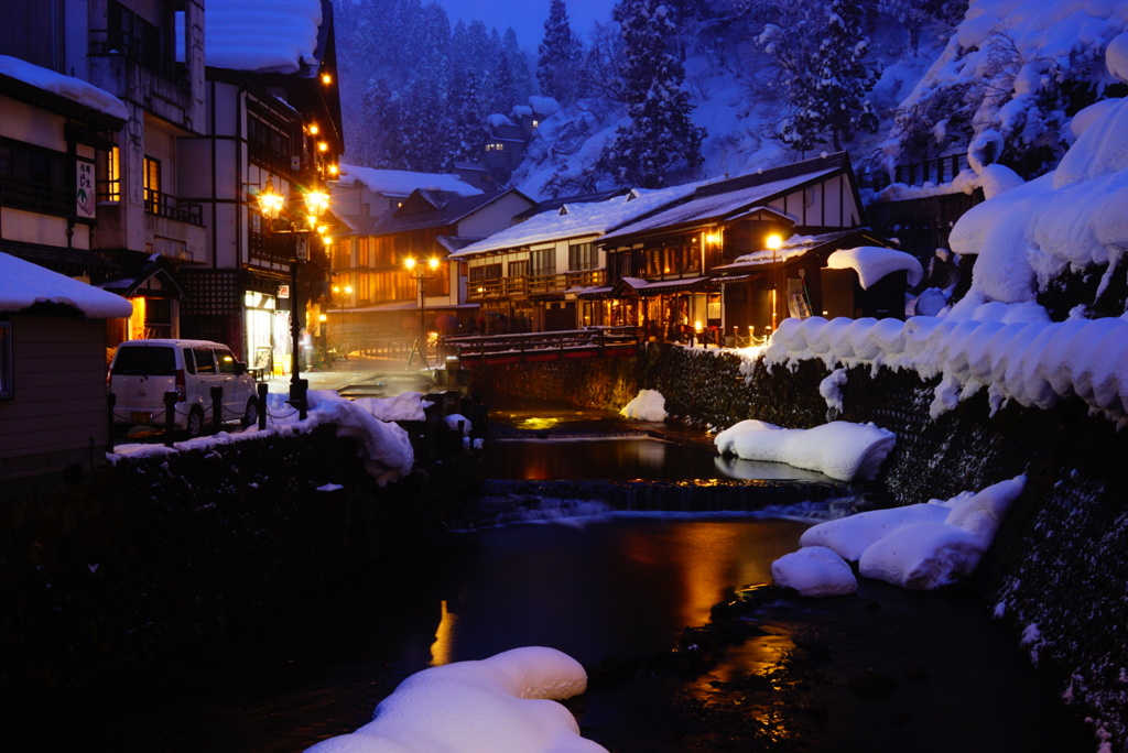 銀山温泉