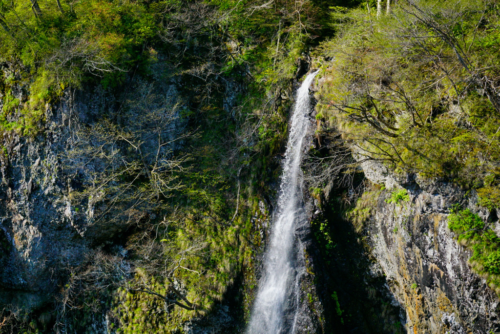 米の粉の滝