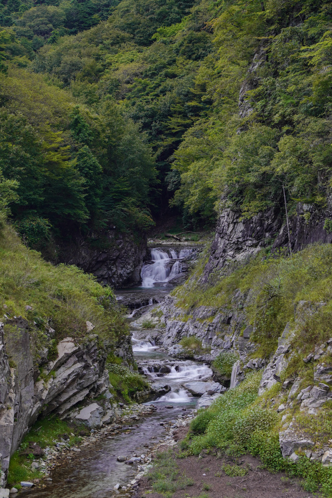 日光北部滝巡り８　三段の滝(戸中の滝)