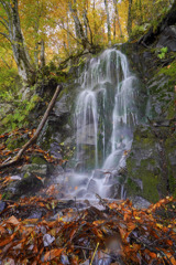 青森滝巡り19　九重の滝