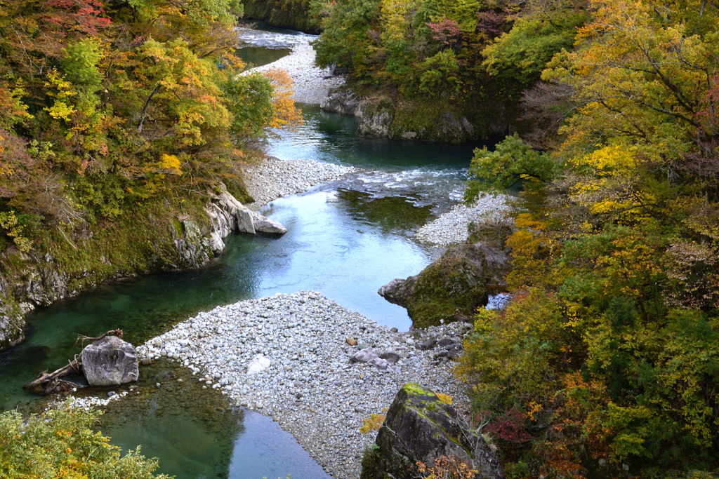 錦秋の玉川渓谷