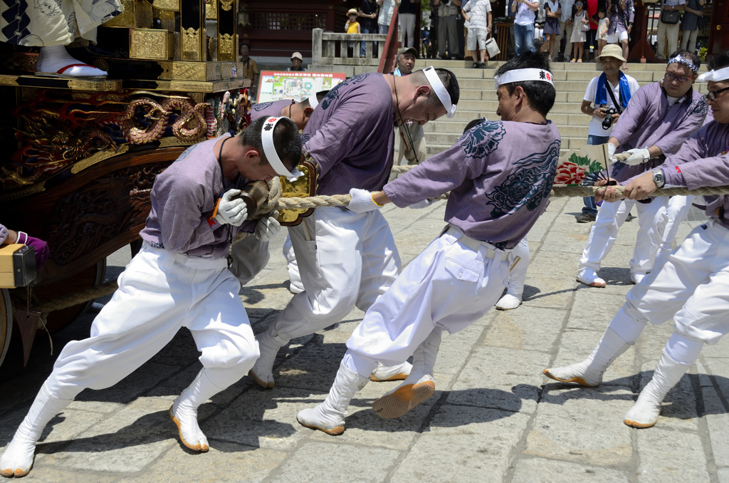 祭りを支える男衆－Ⅰ