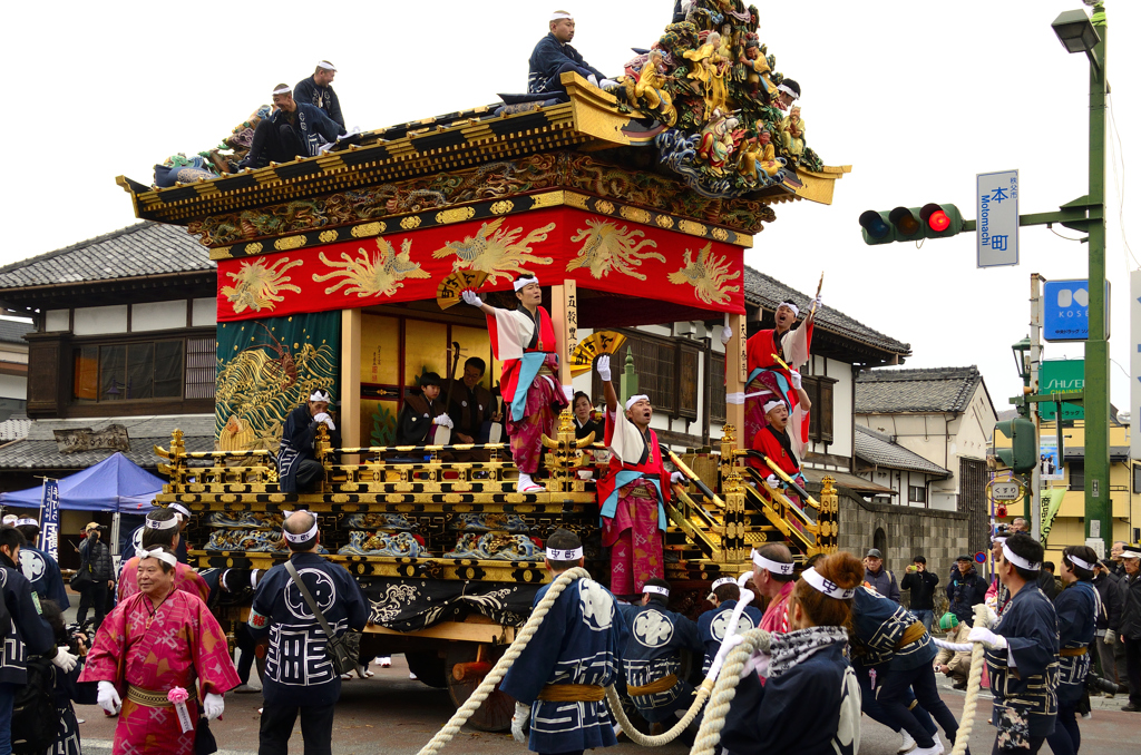 秩父夜祭＜山車の曳き回し＞