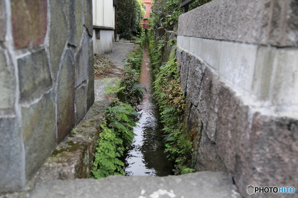 水が湧く街にて ２