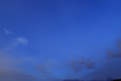 遠くに、甲斐駒ヶ岳