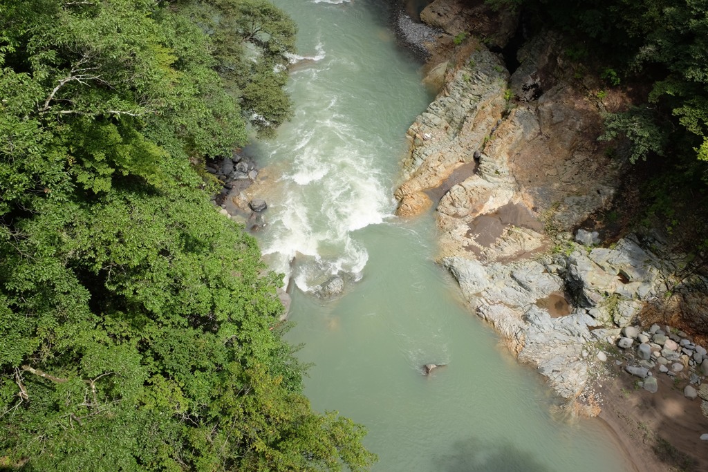 間もなくダムの底に②