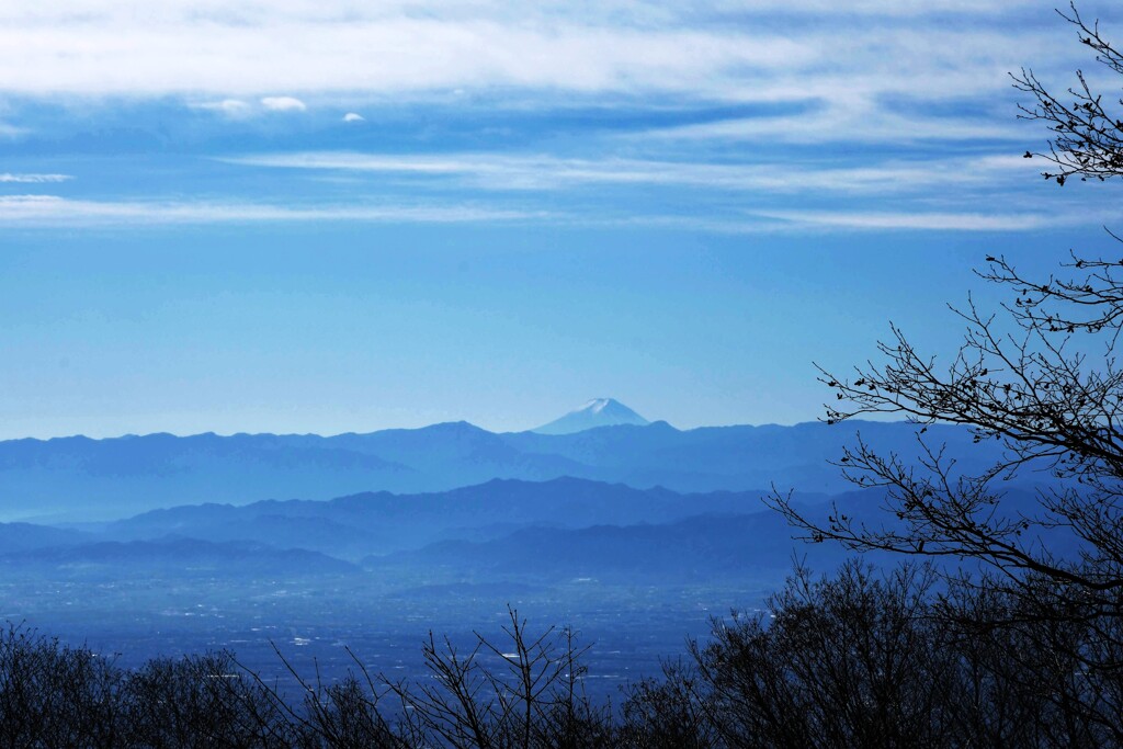 かすかに富士山