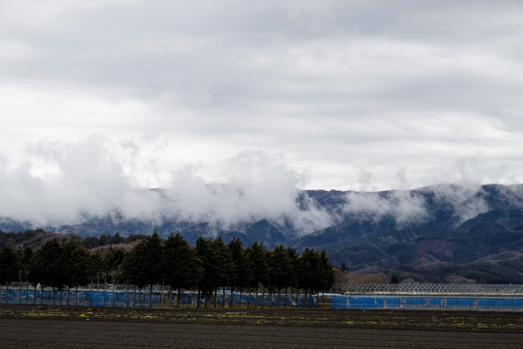 低い雲