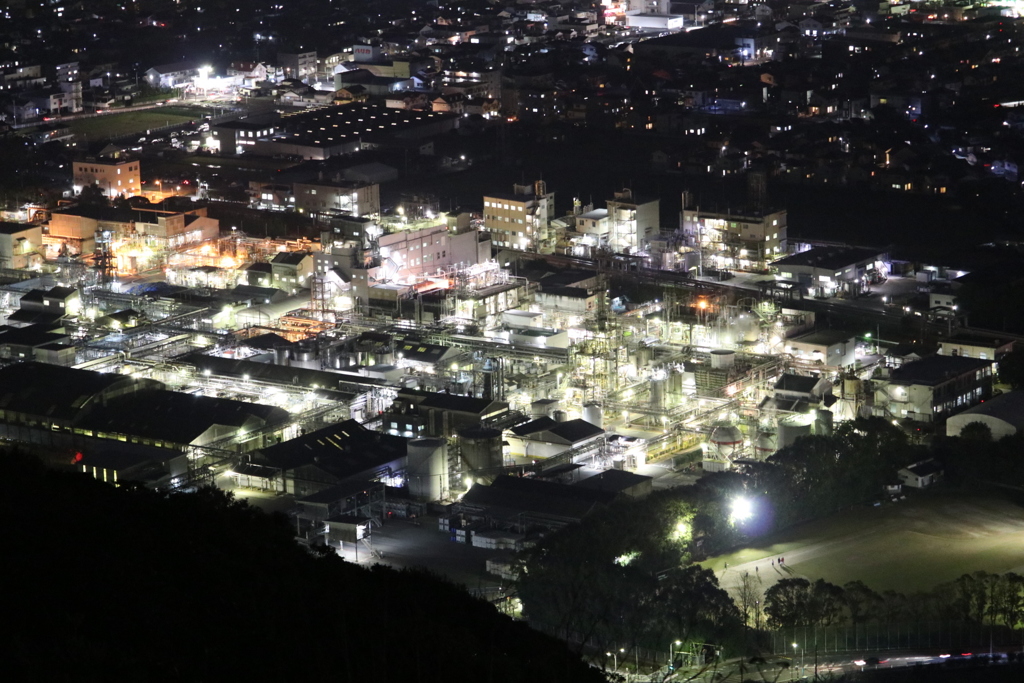工場の夜