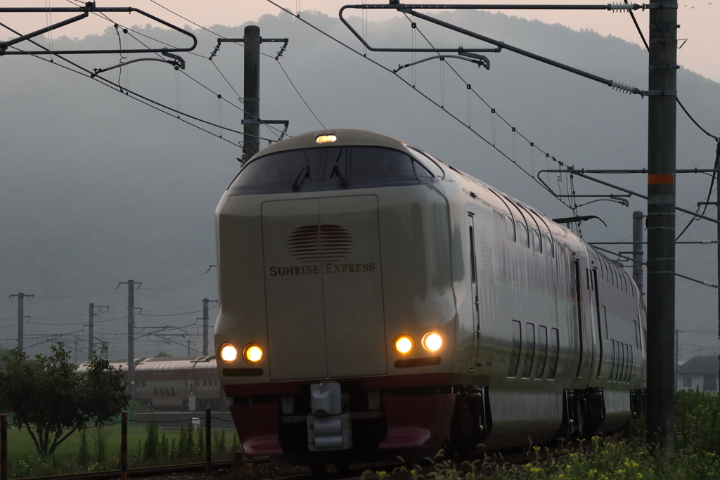 サンライズ登場♪