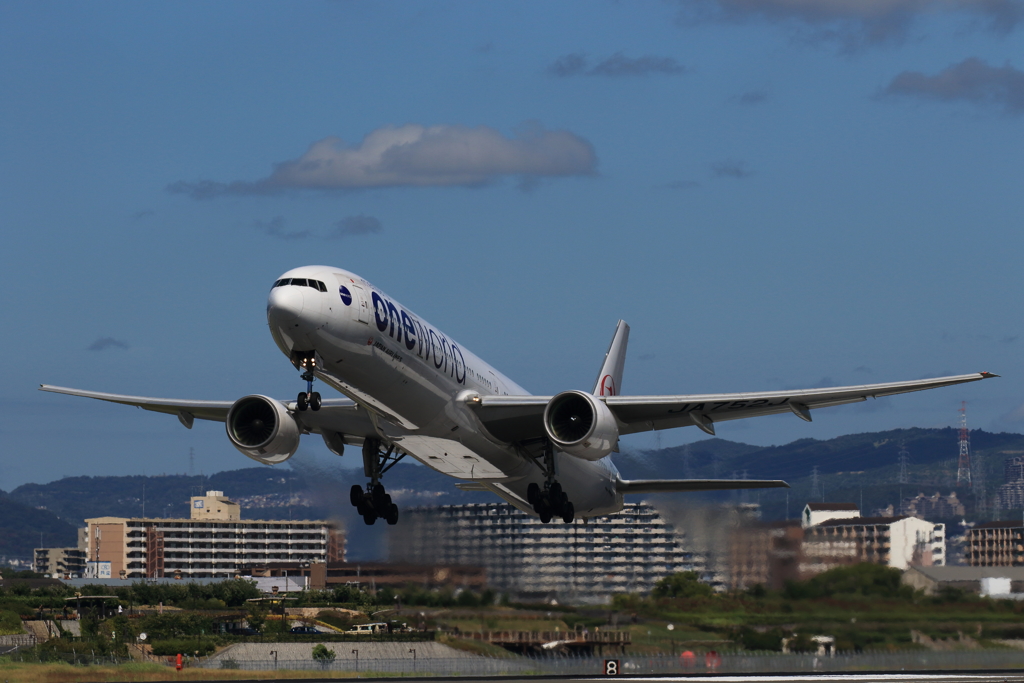 14運用 in 2016④～JA752J one world～